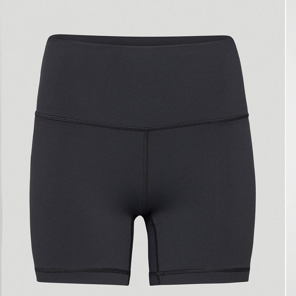 TnaLIFE Atmosphere Hi-Rise 5" Short